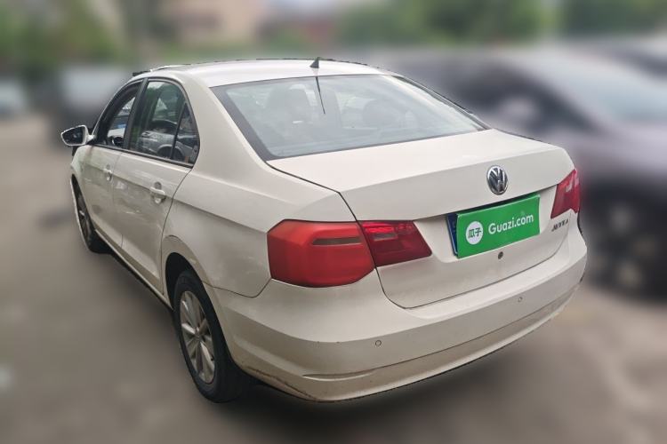 Used Volkswagen Jetta 2015 1.6L Manual Comfort Model Rear Left 45 Deg