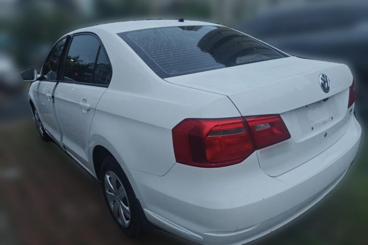 Used Volkswagen Jetta 2015 Value Edition 1.6L Automatic Fashion Version Rear Left 45 Deg