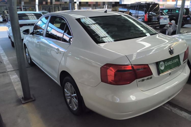 Used Volkswagen Jetta 2015 1.4L Manual Comfort Model Rear Left 45 Deg