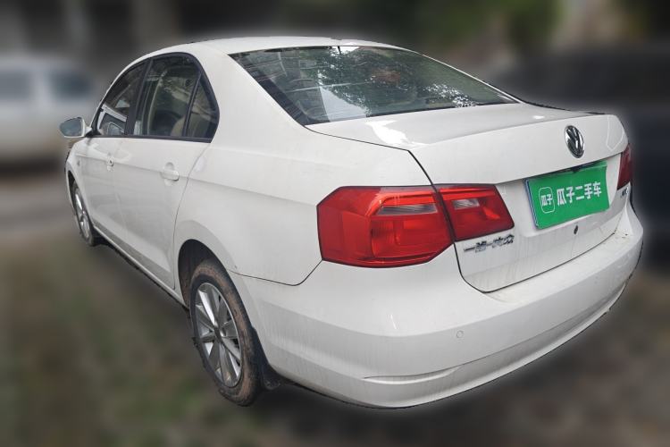Used Volkswagen Jetta 2015 1.6L Manual Comfort Model Rear Left 45 Deg