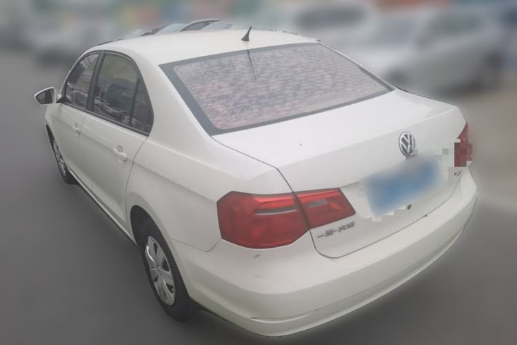 Used Volkswagen Jetta 2015 Value Edition 1.6L Automatic Fashion Version Rear Left 45 Deg