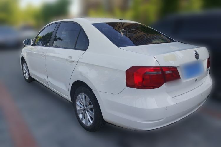 Used Volkswagen Jetta 2015 Value Edition 1.6L Automatic Comfort Version Rear Left 45 Deg