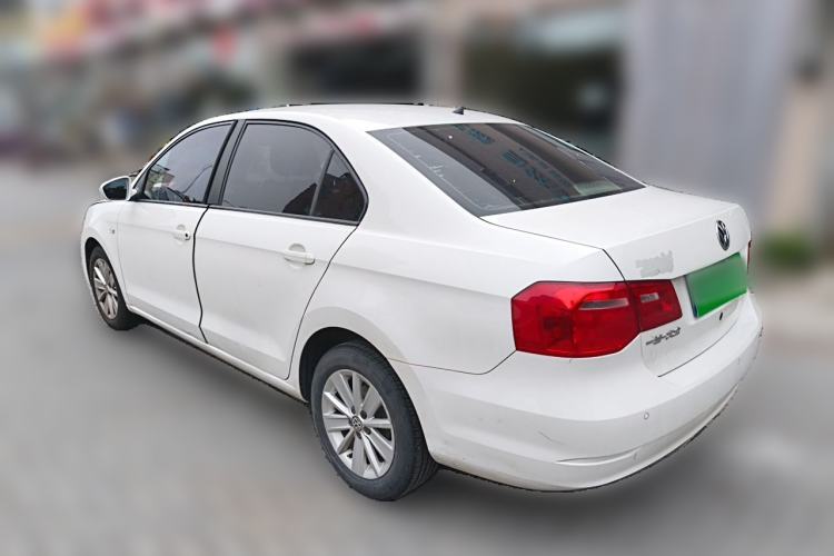 Used Volkswagen Jetta 2015 Value Edition 1.6L Automatic Comfort Version Rear Left 45 Deg