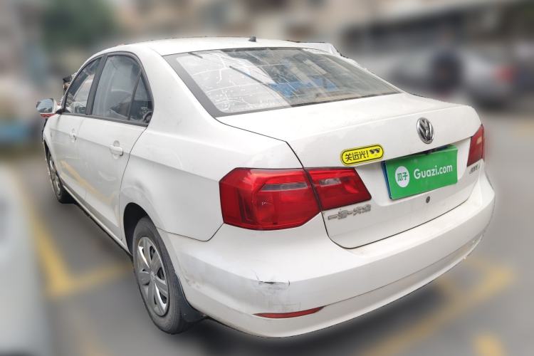 Used Volkswagen Jetta 2015 Value Edition 1.6L Manual Fashionable Style Rear Left 45 Deg