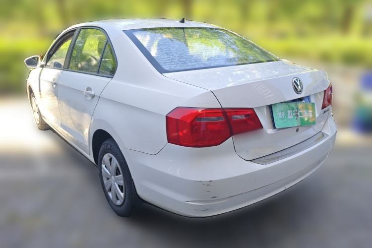 Used Volkswagen Jetta 2015 1.6L Automatic Fashion Model Rear Left 45 Deg