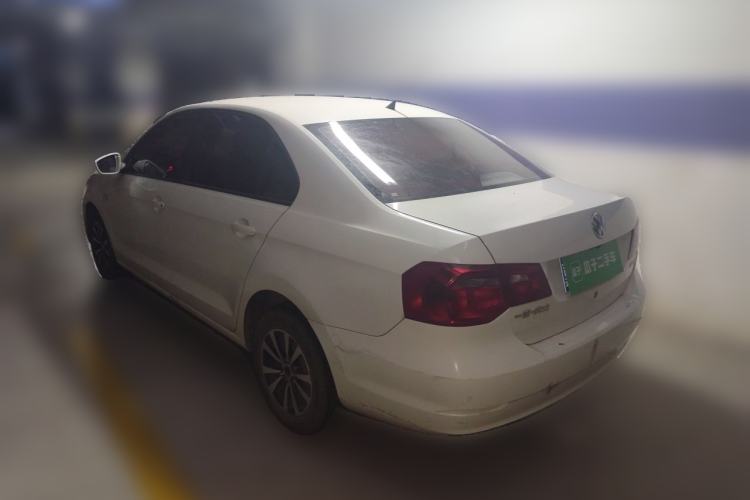 Used Volkswagen Jetta 2015 Zhuihui Edition 1.4L Manual Fashion Model Rear Left 45 Deg