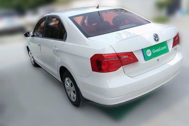 Used Volkswagen Jetta 2015 1.6L Automatic Fashion Model Rear Left 45 Deg