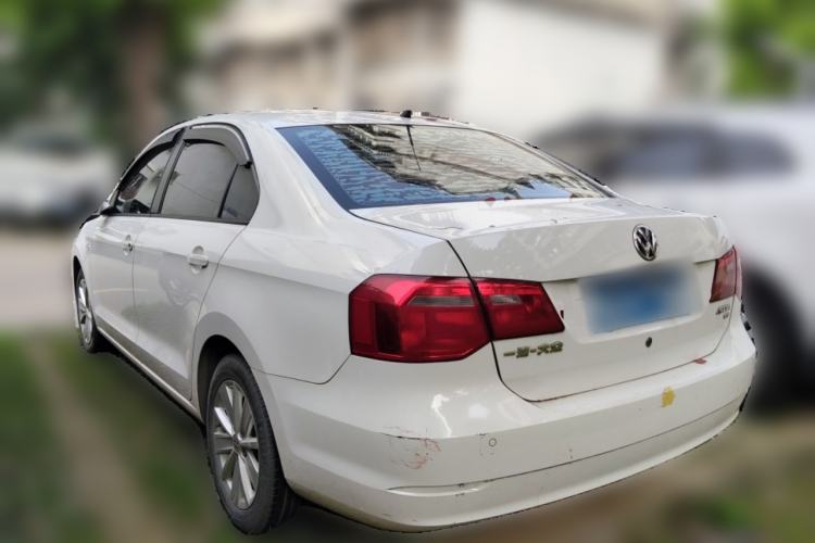 Used Volkswagen Jetta 2015 Value Edition 1.6L Automatic Comfort Version Rear Left 45 Deg