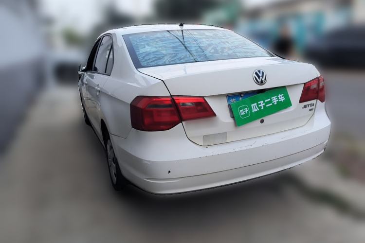 Used Volkswagen Jetta 2015 1.6L Manual Fashion Edition Rear Left 45 Deg