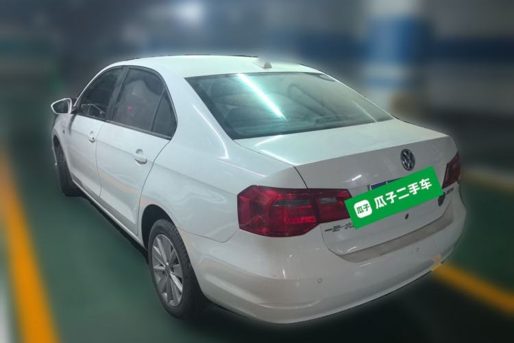 Used Volkswagen Jetta 2015 1.4L Manual Comfort Model Rear Left 45 Deg