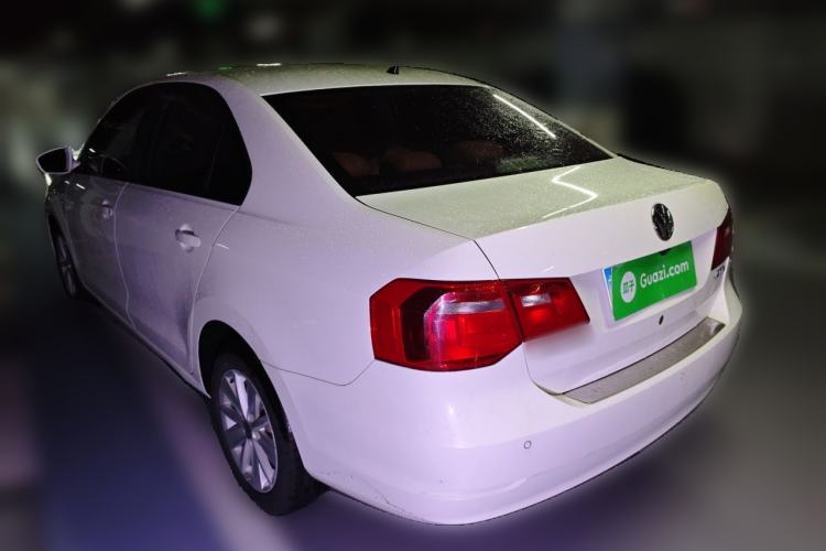 Used Volkswagen Jetta 2015 1.6L Manual Comfort Model Rear Left 45 Deg