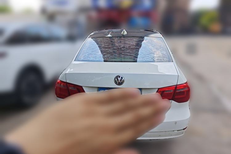 Used Volkswagen Jetta 2015 Zhihui Edition 1.4L Manual Comfort Model Rear