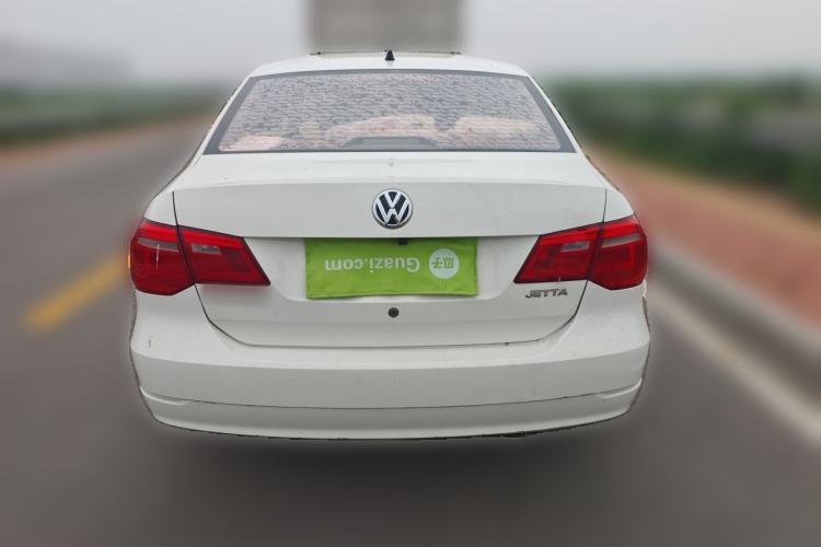 Used Volkswagen Jetta 2015 1.4L Manual Fashion Model Rear
