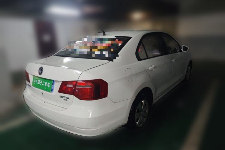 Used Volkswagen Jetta 2015 Value Edition 1.6L Manual Fashionable Style Rear Right 45 Deg