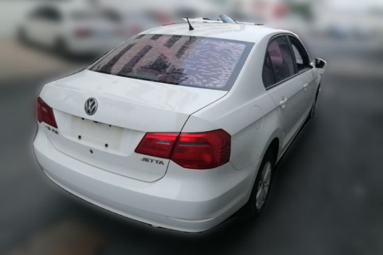 Used Volkswagen Jetta 2015 Zhuihui Edition 1.4L Manual Fashion Model Rear Right 45 Deg
