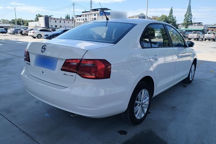 Used Volkswagen Jetta 2015 Zhuihui Edition 1.6L Manual Comfort Model Rear Right 45 Deg