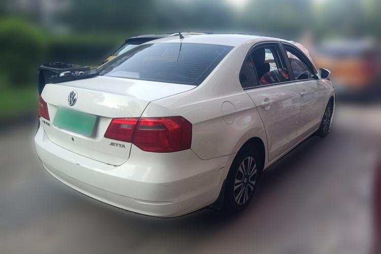 Used Volkswagen Jetta 2015 1.6L Automatic Fashion Model Rear Right 45 Deg