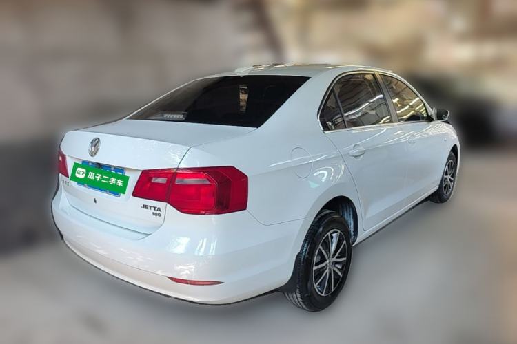 Used Volkswagen Jetta 2015 Value Edition 1.6L Manual Fashionable Style Rear Right 45 Deg