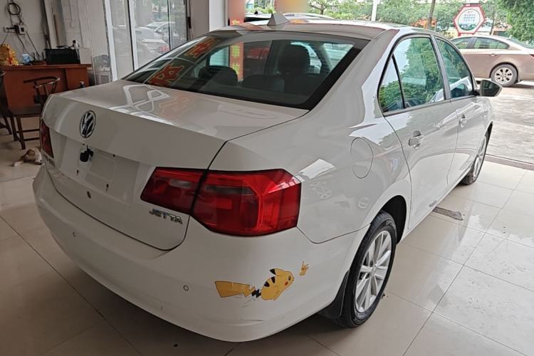 Used Volkswagen Jetta 2015 Value Edition 1.6L Automatic Comfort Version Rear Right 45 Deg