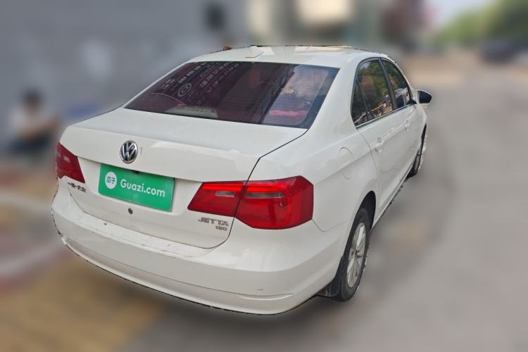 Used Volkswagen Jetta 2015 Value Edition 1.6L Manual Fashionable Style Rear Right 45 Deg
