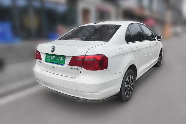 Used Volkswagen Jetta 2015 Value Edition 1.6L Automatic Fashion Version Rear Right 45 Deg