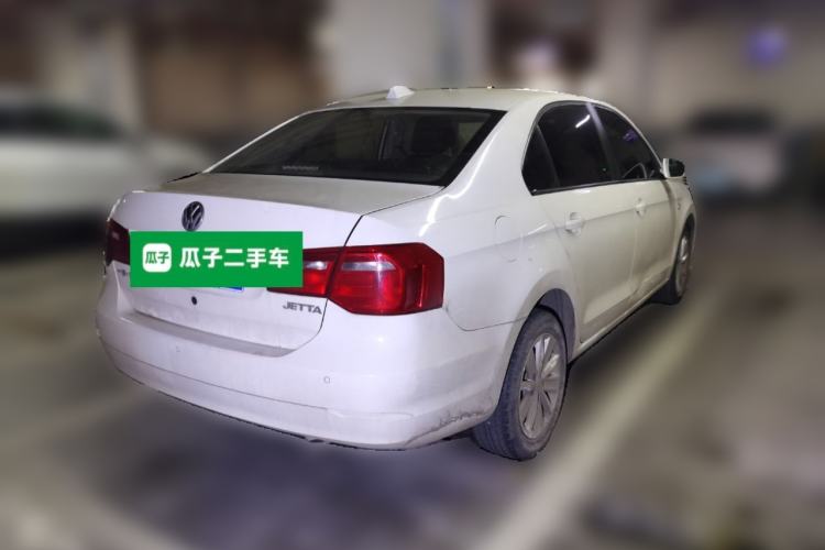 Used Volkswagen Jetta 2015 1.6L Manual Comfort Model Rear Right 45 Deg
