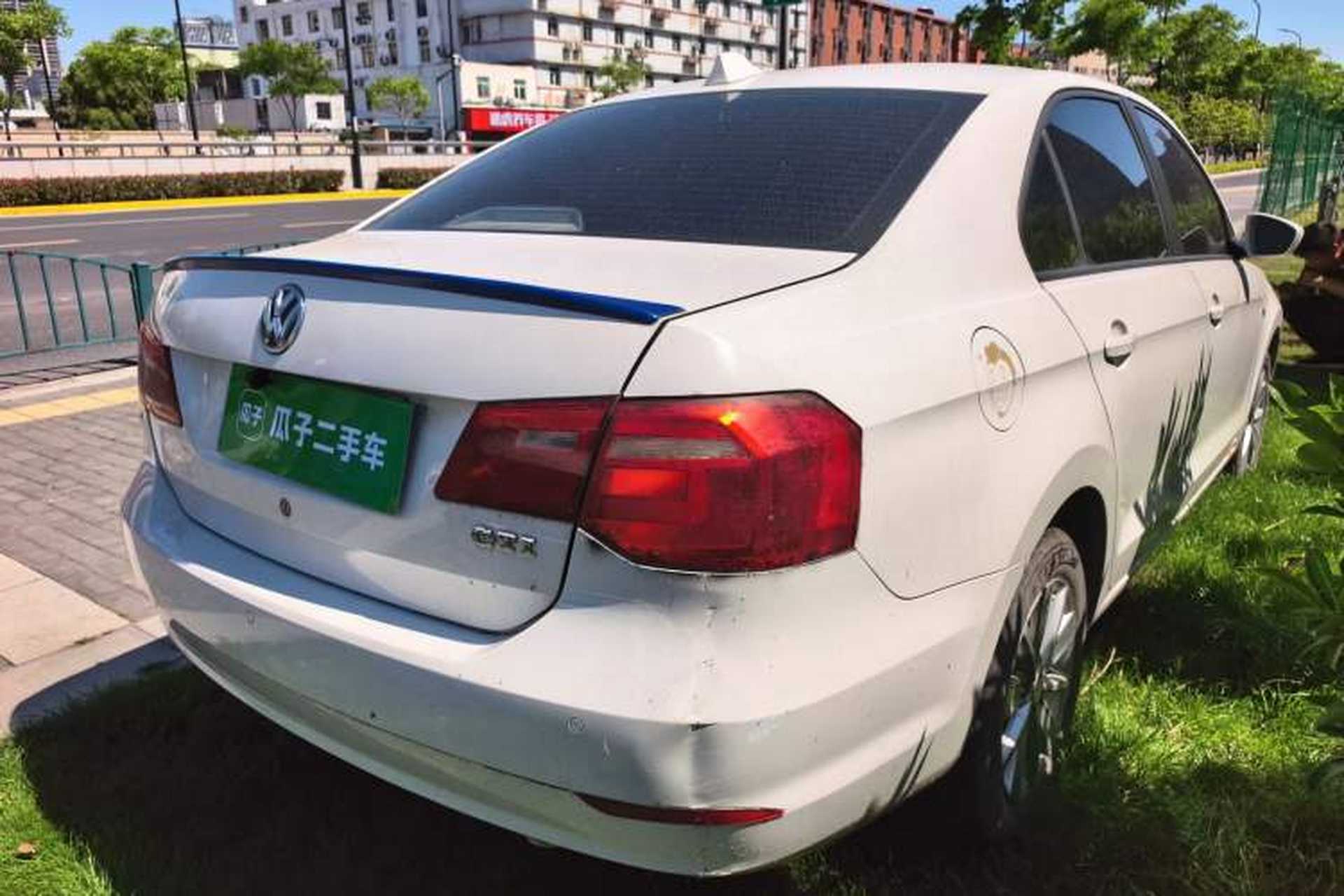 Used Volkswagen Jetta 2015 1.4L Manual Comfort Model Rear Right 45 Deg