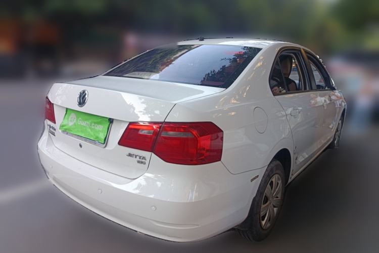 Used Volkswagen Jetta 2015 Value Edition 1.6L Manual Fashionable Style Rear Right 45 Deg
