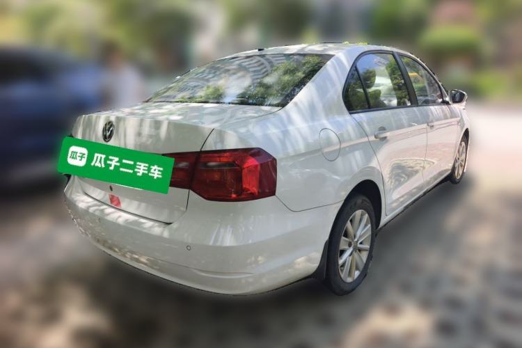 Used Volkswagen Jetta 2015 1.6L Automatic Comfort Model Rear Right 45 Deg