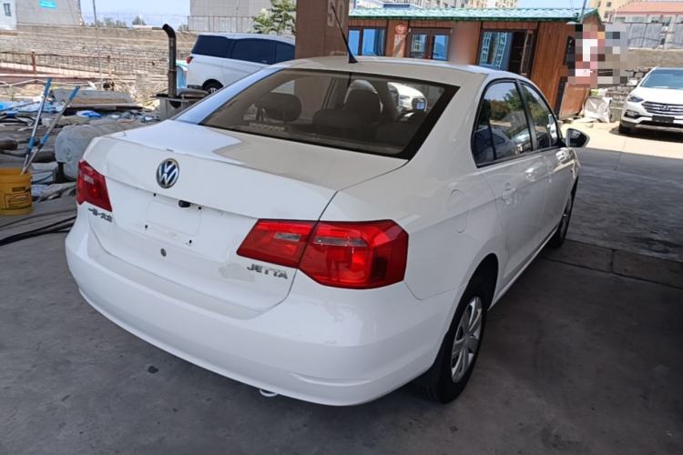 Used Volkswagen Jetta 2015 Zhuihui Edition 1.4L Manual Fashion Model Rear Right 45 Deg