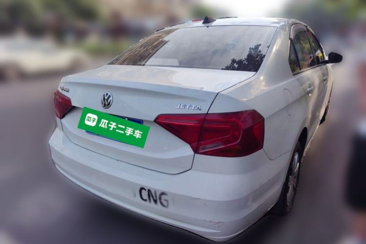 Used Volkswagen Jetta 2015 1.6L Manual Fashion Edition Rear Right 45 Deg