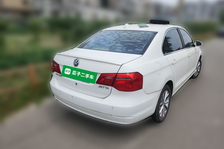 Used Volkswagen Jetta 2015 1.6L Manual Comfort Model Rear Right 45 Deg