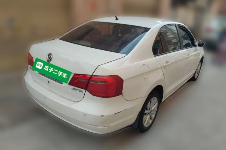 Used Volkswagen Jetta 2015 1.6L Manual Comfort Model Rear Right 45 Deg