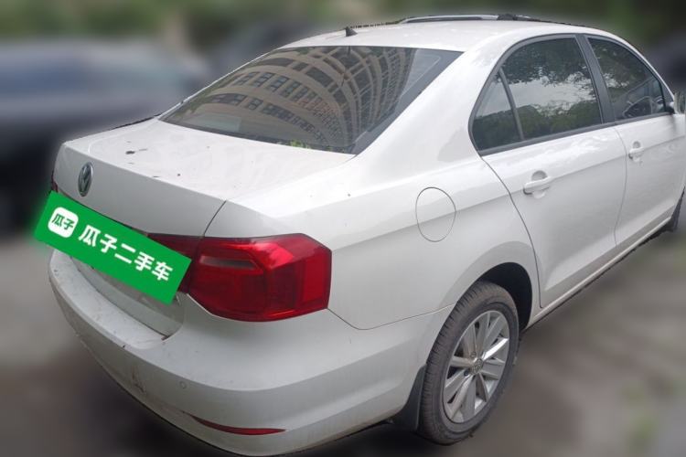 Used Volkswagen Jetta 2015 Zhihui Edition 1.4L Manual Comfort Model Rear Right 45 Deg