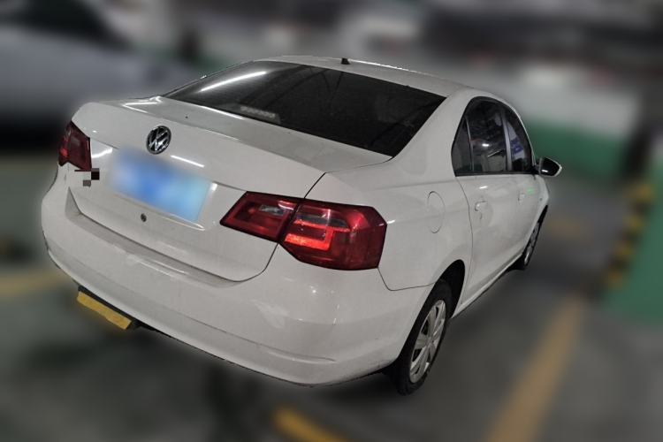 Used Volkswagen Jetta 2015 Zhuihui Edition 1.4L Manual Fashion Model Rear Right 45 Deg