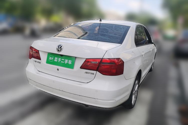 Used Volkswagen Jetta 2015 1.4L Manual Comfort Model Rear Right 45 Deg