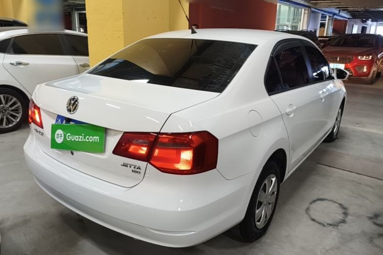 Used Volkswagen Jetta 2015 Value Edition 1.6L Manual Fashionable Style Rear Right 45 Deg