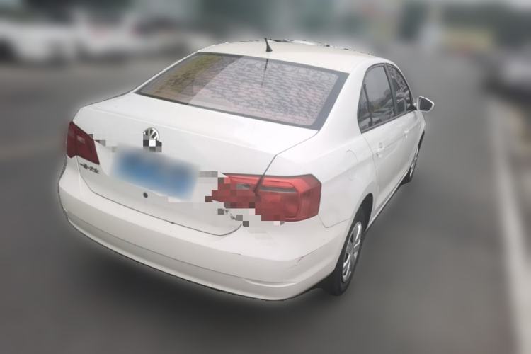 Used Volkswagen Jetta 2015 Value Edition 1.6L Automatic Fashion Version Rear Right 45 Deg