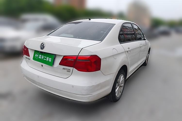 Used Volkswagen Jetta 2015 Value Edition 1.6L Automatic Comfort Version Rear Right 45 Deg