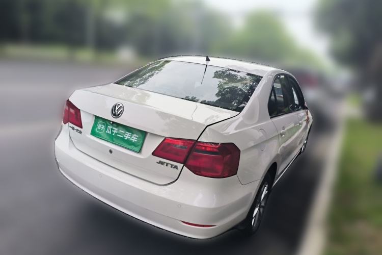 Used Volkswagen Jetta 2015 Zhuihui Edition 1.6L Manual Comfort Model Rear Right 45 Deg