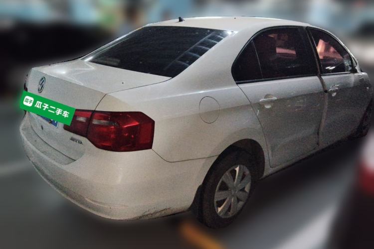 Used Volkswagen Jetta 2015 1.4L Manual Fashion Model Rear Right 45 Deg