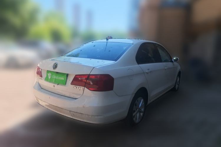 Used Volkswagen Jetta 2015 1.6L Manual Comfort Model Rear Right 45 Deg