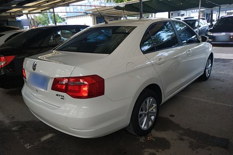 Used Volkswagen Jetta 2015 Value Edition 1.6L Automatic Comfort Version Rear Right 45 Deg