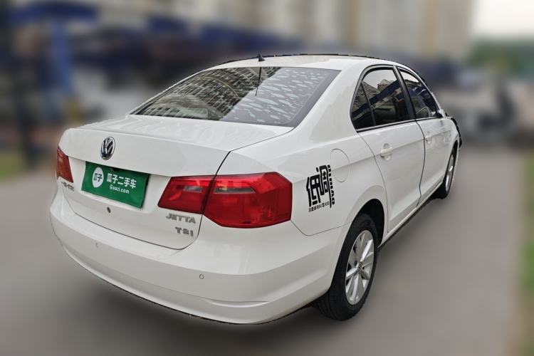 Used Volkswagen Jetta 2015 Zhuihui Edition 1.6L Manual Comfort Model Rear Right 45 Deg