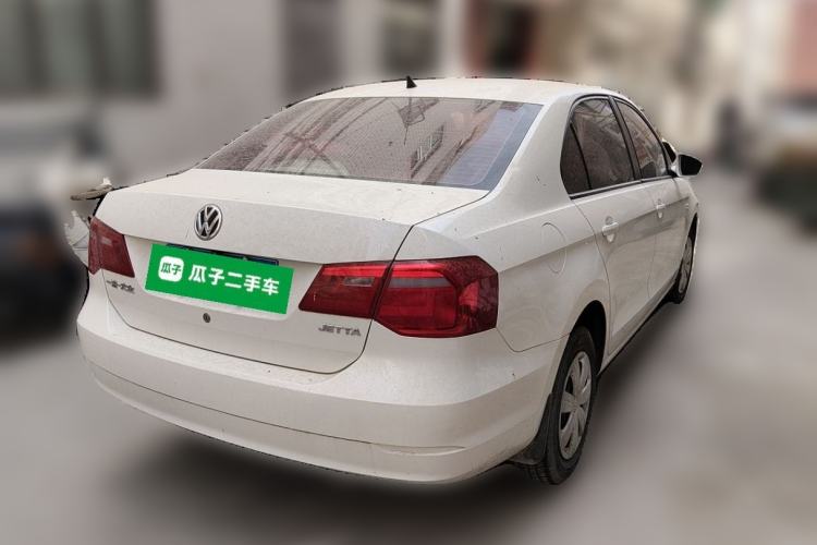 Used Volkswagen Jetta 2015 Zhuihui Edition 1.4L Manual Fashion Model Rear Right 45 Deg