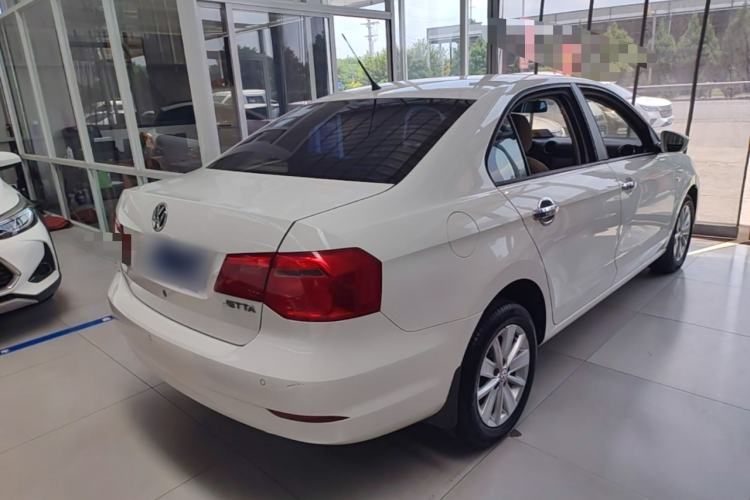 Used Volkswagen Jetta 2015 1.4L Manual Comfort Model Rear Right 45 Deg