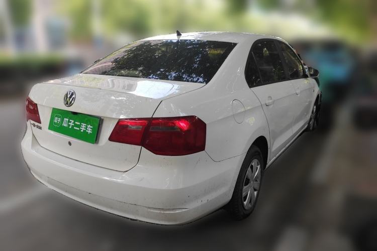 Used Volkswagen Jetta 2015 Value Edition 1.6L Automatic Fashion Version Rear Right 45 Deg