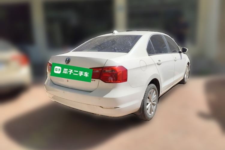 Used Volkswagen Jetta 2015 1.6L Automatic Comfort Model Rear Right 45 Deg