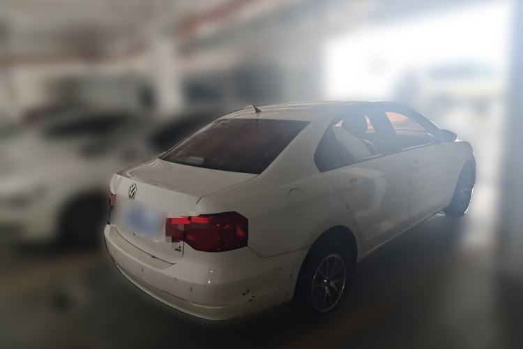 Used Volkswagen Jetta 2015 Value Edition 1.6L Automatic Fashion Version Rear Right 45 Deg
