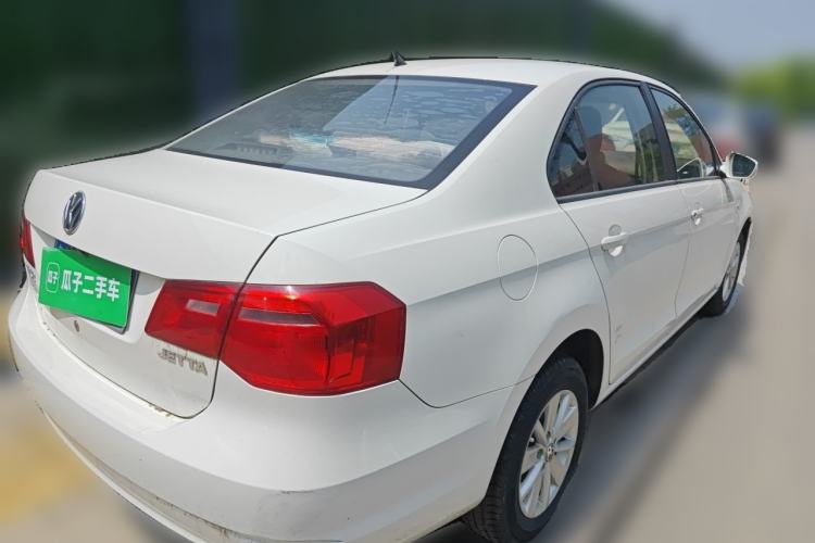 Used Volkswagen Jetta 2015 1.4L Manual Fashion Model Rear Right 45 Deg